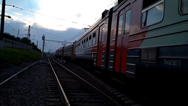 Электропоезд ЭД4М-0368 "ЭКОПОЕЗД". Станция Струнино. смотреть онлайн