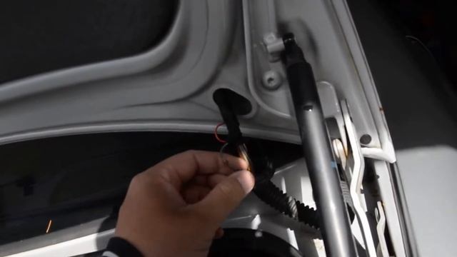 BMW E39 Kofferraumdeckel Kabel instandsetzen! смотреть онлайн