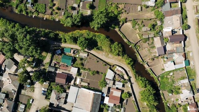 Тропики старой части города Миасс (июнь 2020) смотреть онлайн