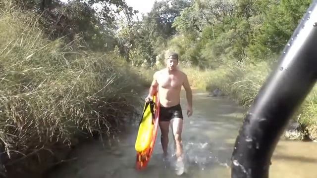 Чумовая поездка по руслу реки! OffTheRanch на русском смотреть онлайн