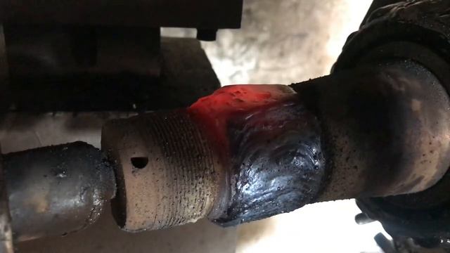 Sinotruk Howo 290 Восстановление и ремонт размера подшипника. резьбы шпинделя переднего колеса