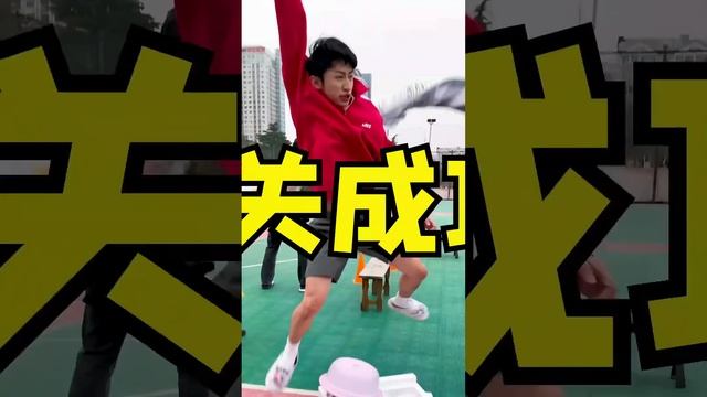 小时候的迷惑行为！总觉得披上了床单，自己就可以拯救世界了【青岛大姨张大霞】 смотреть онлайн