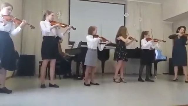 Выступление Белинской Е.С. с учениками, класс скрипки. смотреть онлайн