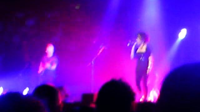 MOBY drops flower live @ Sydney Opera House 2010 смотреть онлайн