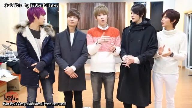 [ENG by HJ] 2013-12-03 Led apple greeting to Singapore fans смотреть онлайн