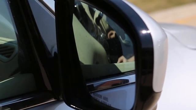 2015 Infiniti QX70 - Outside Mirror Adjustments