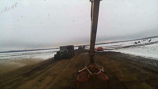 Работа грейферного экскаватора Excavator With Grab