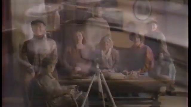 Olympus SuperZoom 3000 35mm Camera Commercial (1992) смотреть онлайн