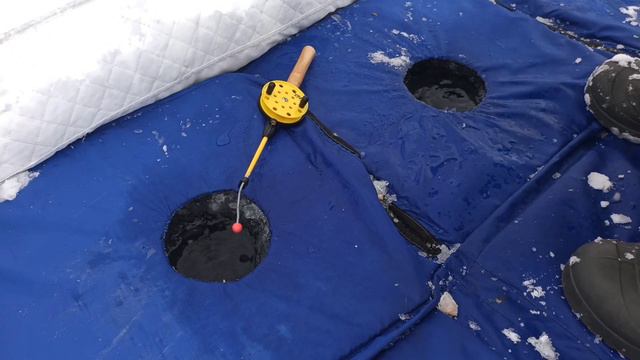 Закрываю сезон 2021. Предновогодняя рыбалка. За окунем и щукой👍 смотреть онлайн