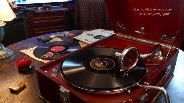 "Łyczakowskie tango" - Mieczysław Fogg смотреть онлайн