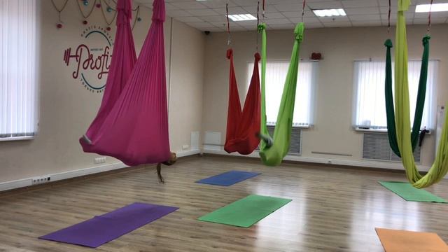 Kids antigravity dance. Фитнес зал "Profit". Софрино 1, МО смотреть онлайн