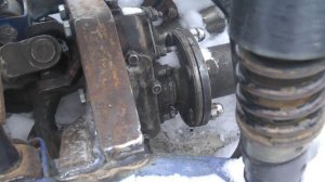 Как навешать плуг на квадроцикл....