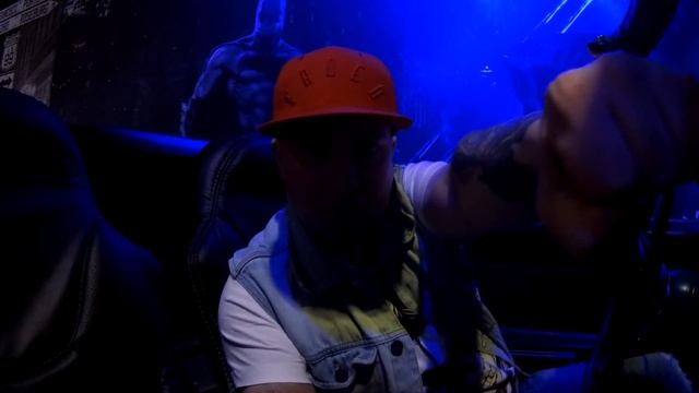 Интерактивный музей автолегенд Голливуда в СПБ смотреть онлайн