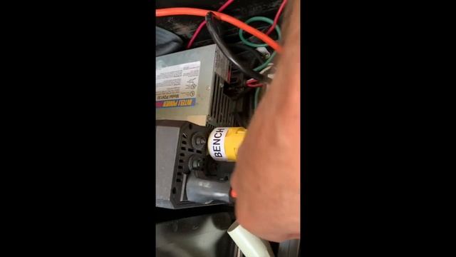 1993 Toyota Itasca Motorhome 12v to 110v AC Inverter Power Supply смотреть онлайн
