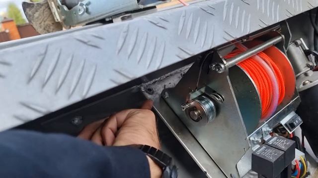 Крепление лебёдки на Волжанке 46 Fish смотреть онлайн