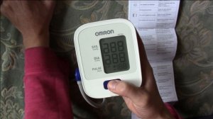 Измеритель артериального давления  OMRON M2 Eco.