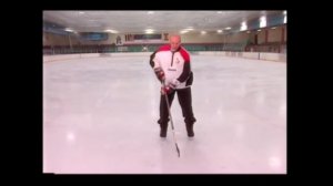 Как правильно держать клюшку. Хоккей. Работа с клюшкой.