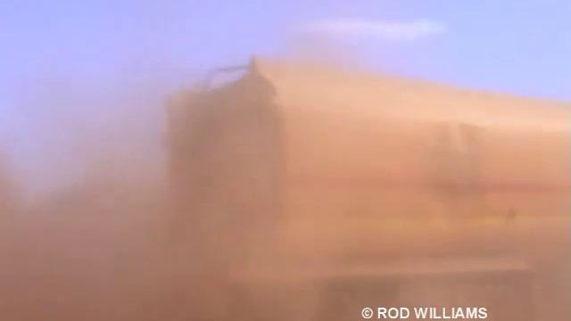 The BIGGEST trucks in the world : Trucking down under смотреть онлайн