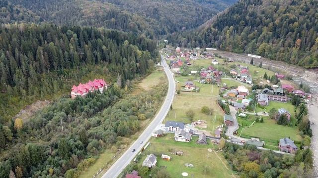 Карпати, Микуличин. Аерозйомка. смотреть онлайн