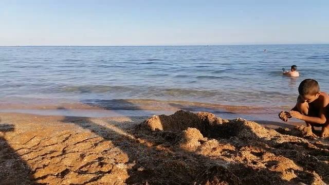 Крым 2020. Лазурный пляж. Погода, отзыв о Кафе и теплоходе Михаил Светлов. Канал Тутси Влог. смотреть онлайн