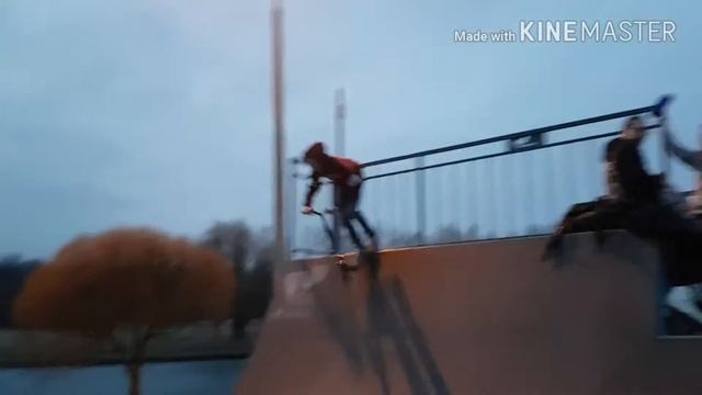 Катаем в парке с Глебушком смотреть онлайн