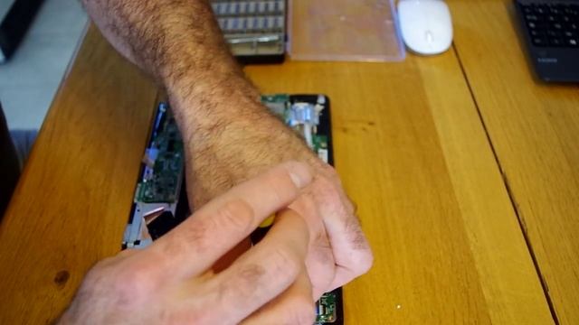 Démontage Asus T100 TA