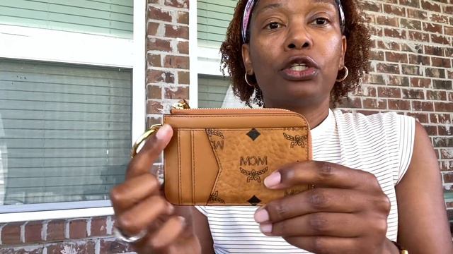 MCM Card Case: Recto Verso Alternative смотреть онлайн