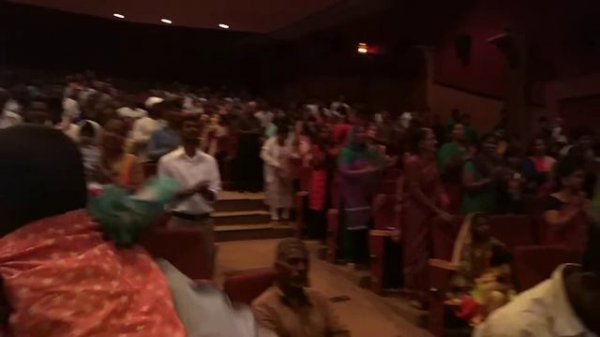 Песня на хинди