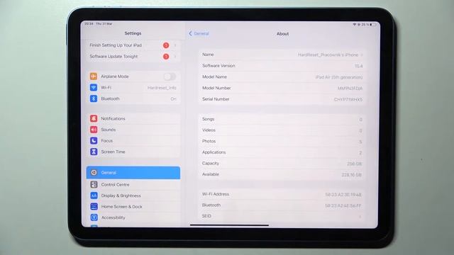 How to Check Specs of iPad Air 2022 - Apple iPad Air 5th Gen WiFi смотреть онлайн