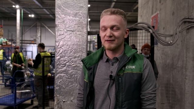 Наши люди: Алексей Очкин о работе курьера в CDEK смотреть онлайн
