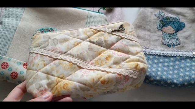 35. Мои маленькие сумочки и косметички с вышивкой. ?