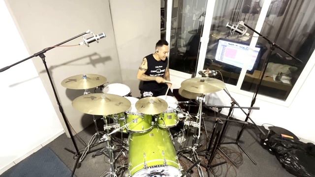 Alex Gómez Virgil Donati Running from the Aliens Drum Cover смотреть онлайн