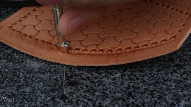 Making A Dragon Skin Key Holder | Free PDF | DIY | 4K смотреть онлайн