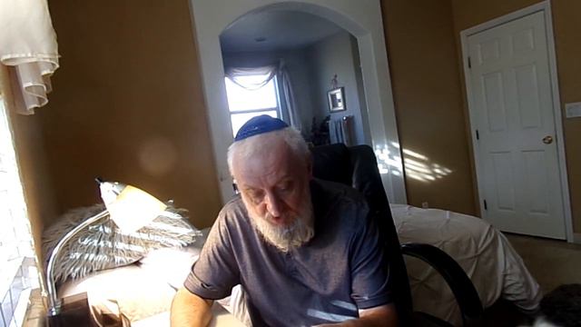Учитель...почему часто бывает такие моменты,когда ты духовно расцветаешь.....?(S/S) смотреть онлайн