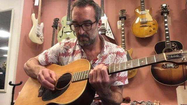 Gibson 1972 LG-0 acoustic guitar смотреть онлайн