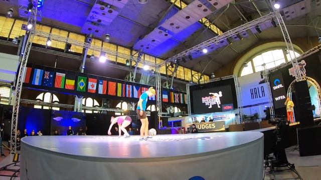 2018 Red Bull Street Style Group 2 Melody vs Laura Dekker смотреть онлайн