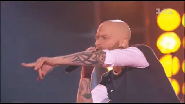 "Gimme! Gimme! Gimme!" | Pierre Edel | смотреть онлайн