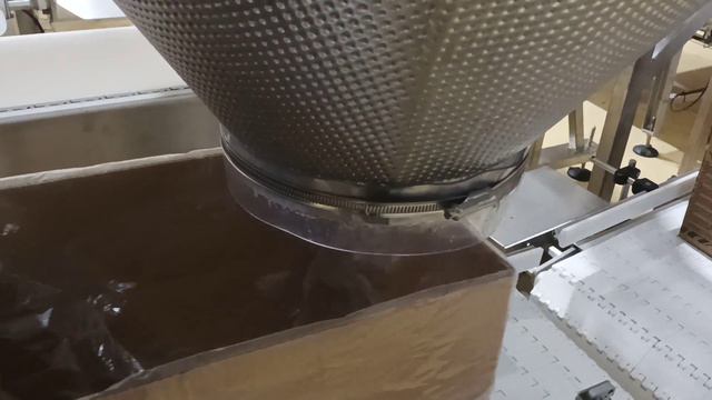 Дозирование сосисок в короб смотреть онлайн