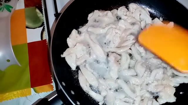 Фунчоза с овощами и курицей. Салати Фунчоза бисёр болаззат ва осонак ✅ смотреть онлайн