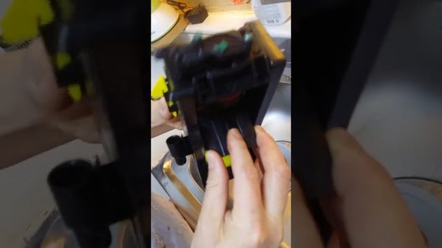 saeco minuto HD8775 CLEANING смотреть онлайн