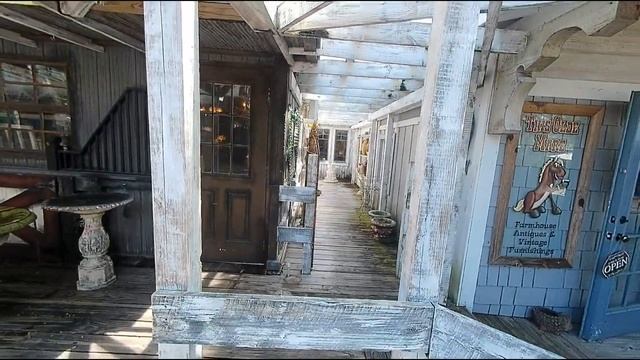 Insane Finds at Florida's Best Flea Market and Antique Store- Renninger's Mt Dora- Ep: 161 смотреть онлайн