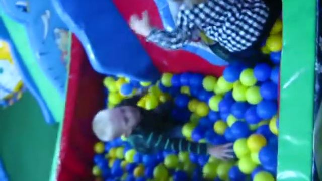 Киндер Сити - развлекательный комплекс / kindercity смотреть онлайн