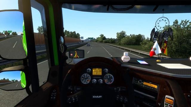 [TS-PC] ETS2 4K | SLOVAKIA VIP MAP | DAF XF105 510 | BRATISLAVA ?? - BZENICA ?? смотреть онлайн
