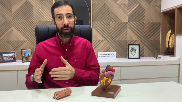 PRESSÃO ALTA: O QUE É? quais são os SINTOMAS? e os PERIGOS? смотреть онлайн
