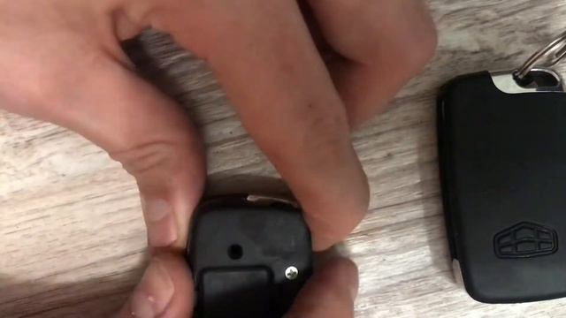 ПОЧЕМУ НЕ ЗАВОДИТСЯ СО ВТОРОГО КЛЮЧА ЭМГРАНД ЕС7