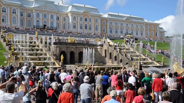 Фонтан "Самсон" // Петергоф 2013 смотреть онлайн