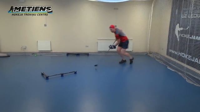 Тренировка на технику владения клюшкой. смотреть онлайн