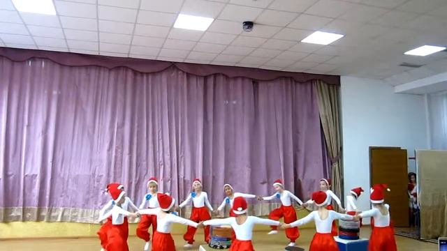 ТАНЕЦ ВОЛШЕБНЫЕ ГНОМИКИ (MAGIC GNOMES) смотреть онлайн