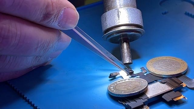 iPhone 11 Face ID tamiri ne kadar? смотреть онлайн