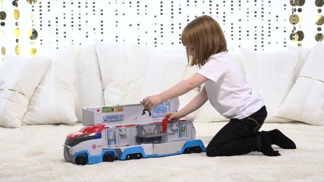 Spin Master | Unwrap the Imagination смотреть онлайн